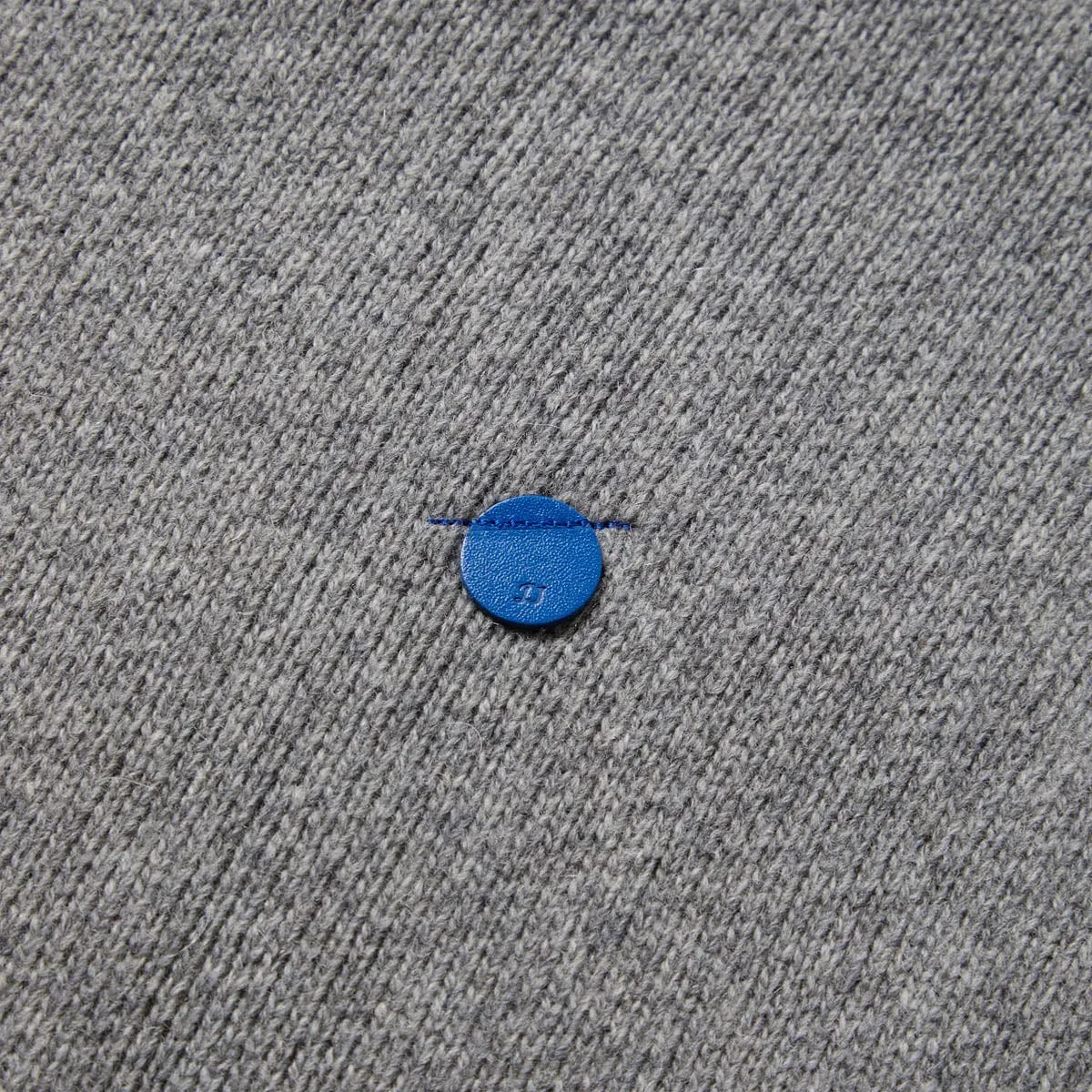 DECAL LOGO KNIT