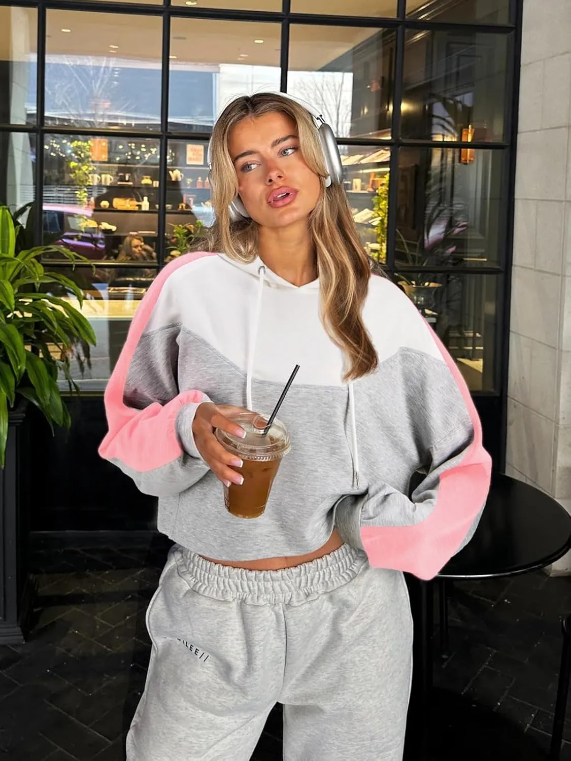 FAIRY SEASON Women Cropped Hoodies Long Sleeve Oversized Hooded Sweatshirt Color Block Crop Top Shirt Y2K Workout Pullover