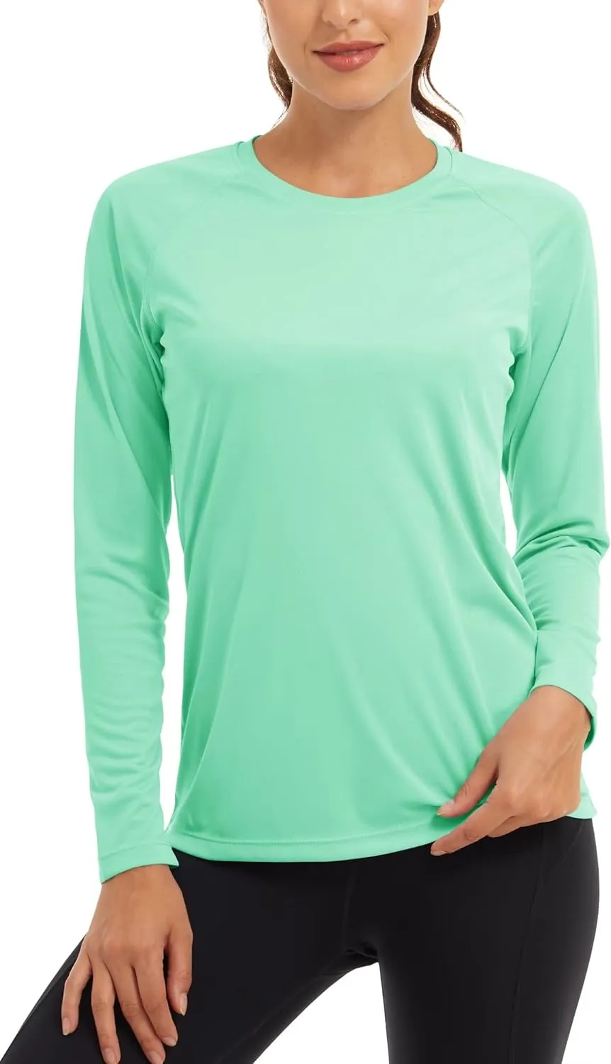 KEFITEVD Women's UPF 50  Sun Protection Rash Guard Long Sleeve Crew Neck Quick Dry Workout Shirts for Running Yoga Swimming