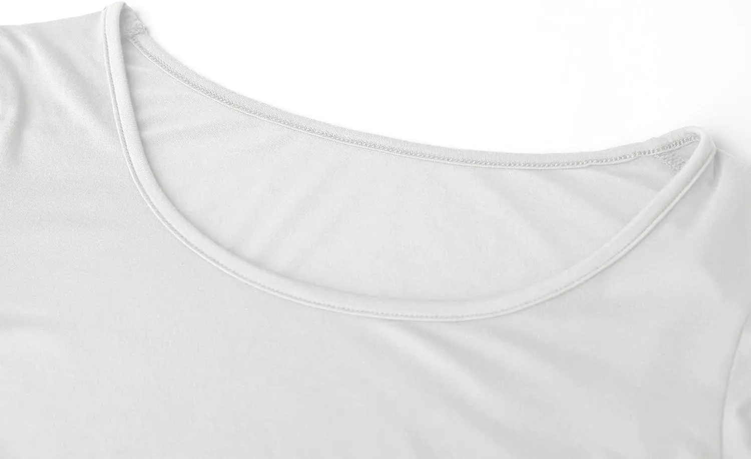 Long Sleeve Crop Tops for Women Workout Basic Clothes for Teen Ladies Fitted Slim Scoop Neck Cute Yoga Shirts