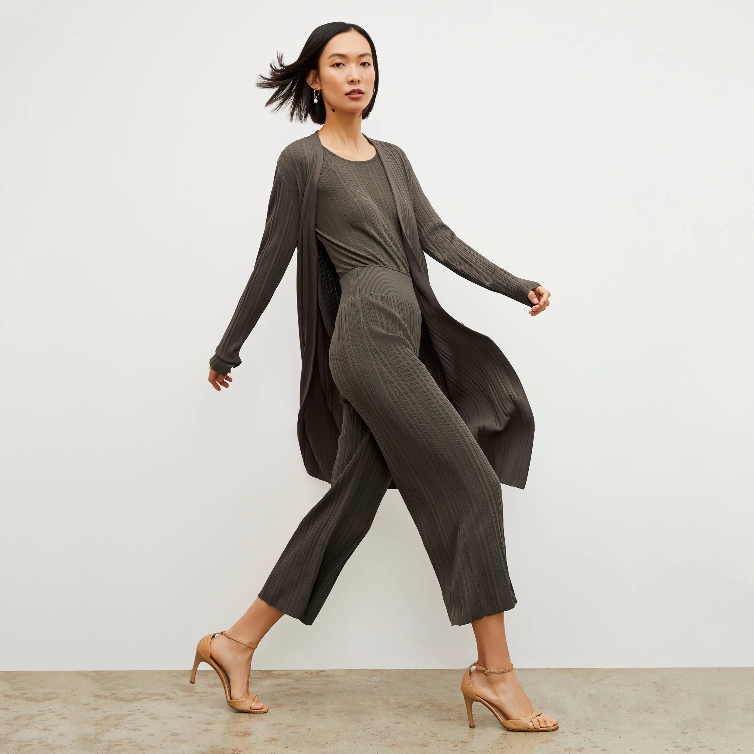 Molly Cardigan - Textured Knit :: Light Ash