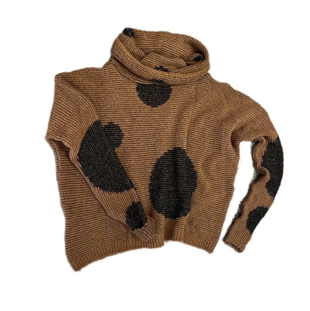 Over size spot sweater (Alpaca) - Camel / Black