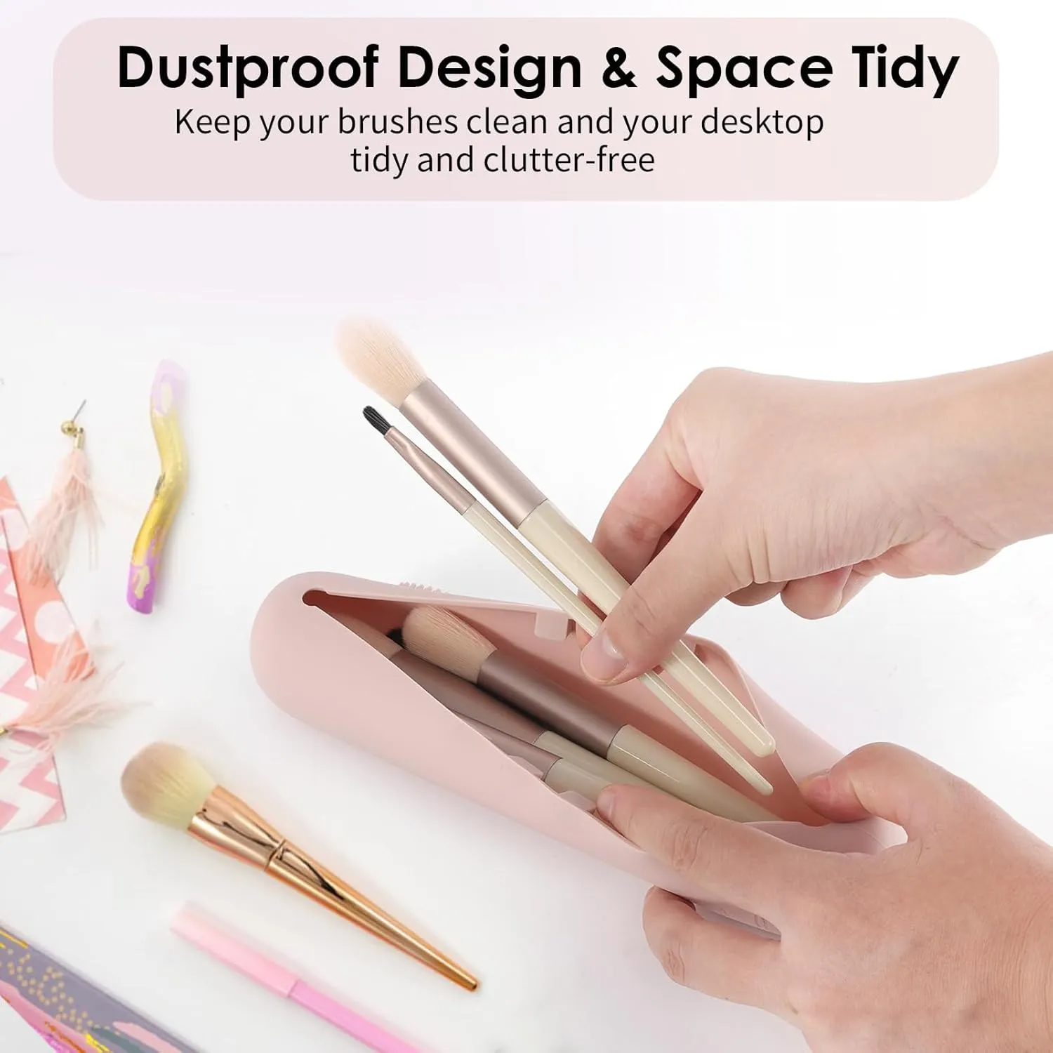 Travel Makeup Brush Holder Portable Beauty Tool Organizer Upgraded Strong Magnetic Anti-shedding Silicone Cosmetic Bag Organizer Soft Smooth Waterproof Cute Set (Light purple)