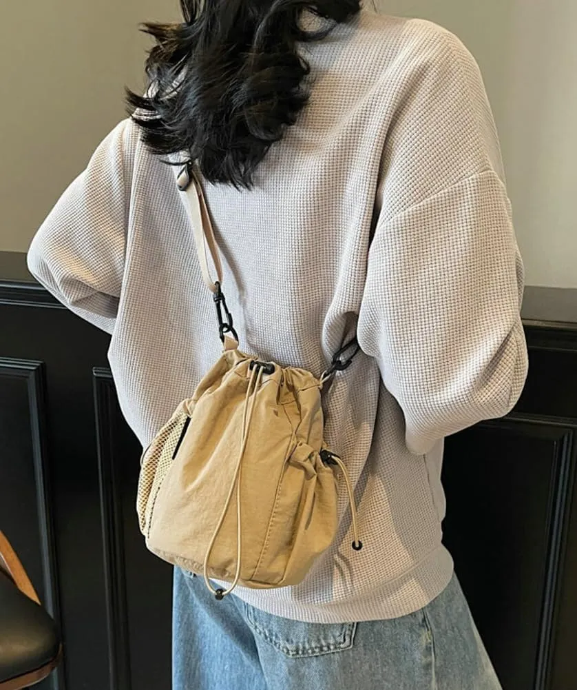 Unisex Adult Drawstring Bucket Bag Casual Fabric Crossbody Tote Bag Handbags with Adjustable Strap