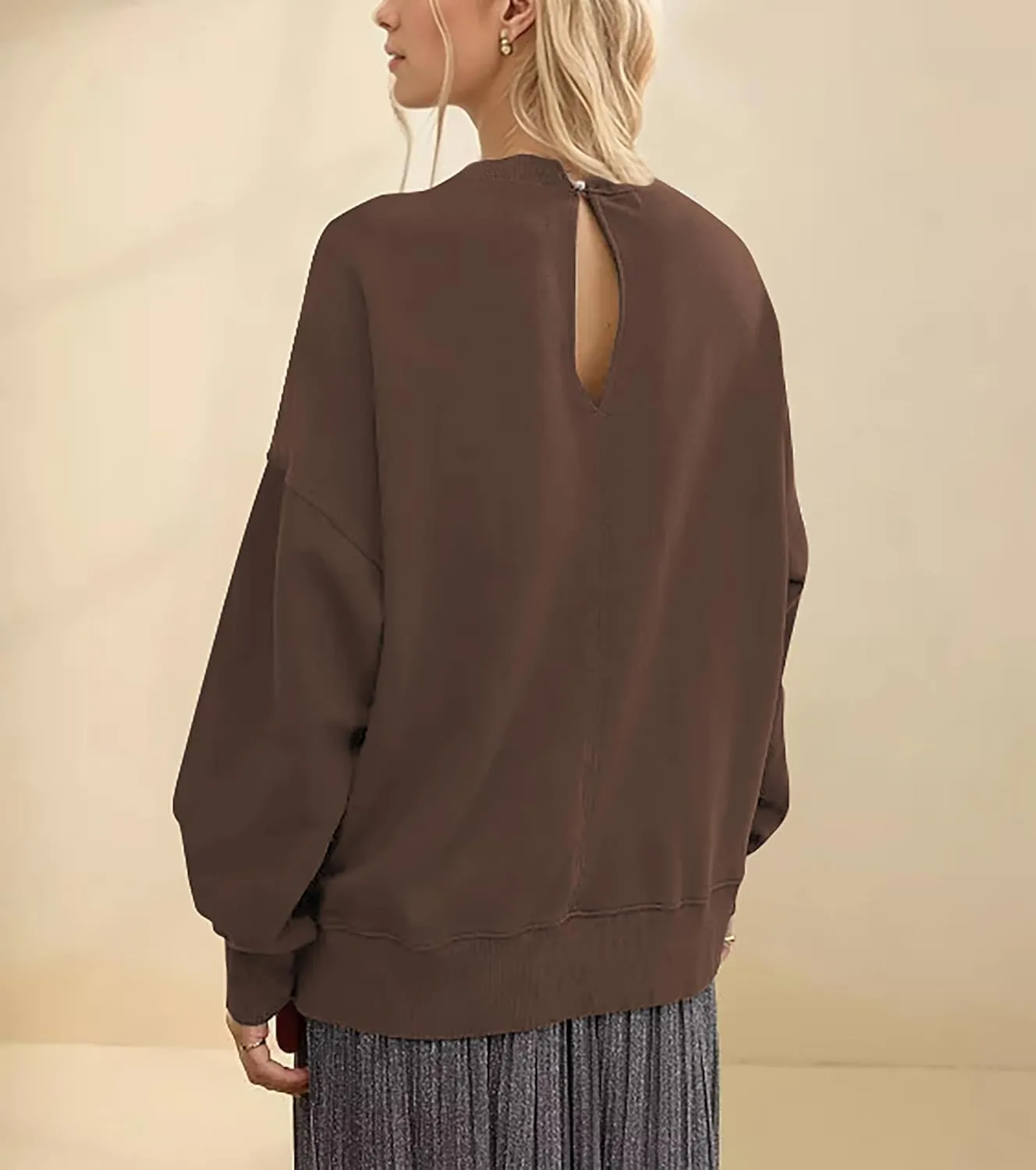 Women Bow Graphic Oversized Sweatshirts Crewneck Drop Shoulder Pullover Sweatshirts Keyhole Back Cute Going Out Tops